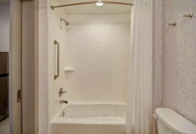 Hotelli Home2 Suites By Hilton Wichita Northeast