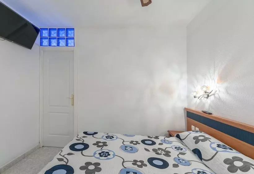 New & Modern Top Floor Flat With Ocean View & Free Wifi  Jandia