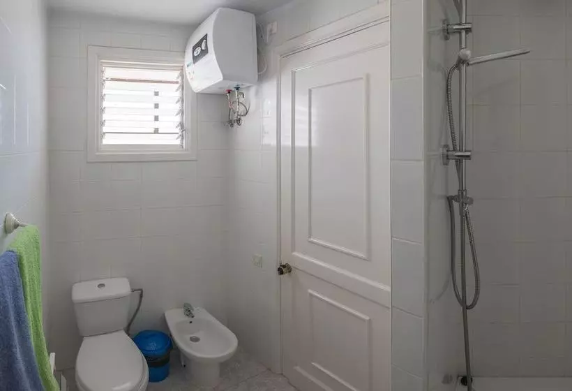 New & Modern Top Floor Flat With Ocean View & Free Wifi  Jandia