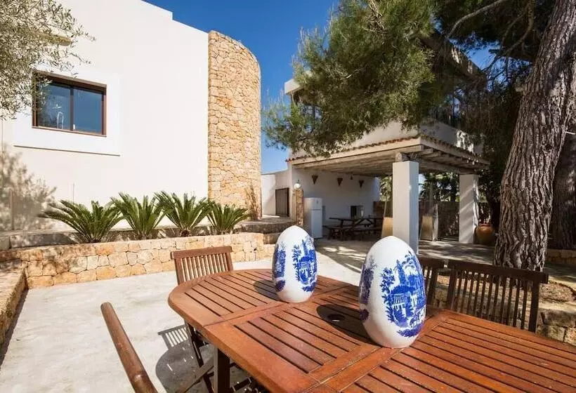 Villa Can Garrovers Ibiza