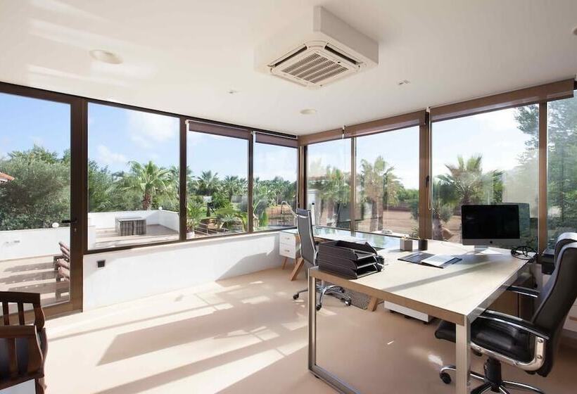 Villa Can Garrovers Ibiza