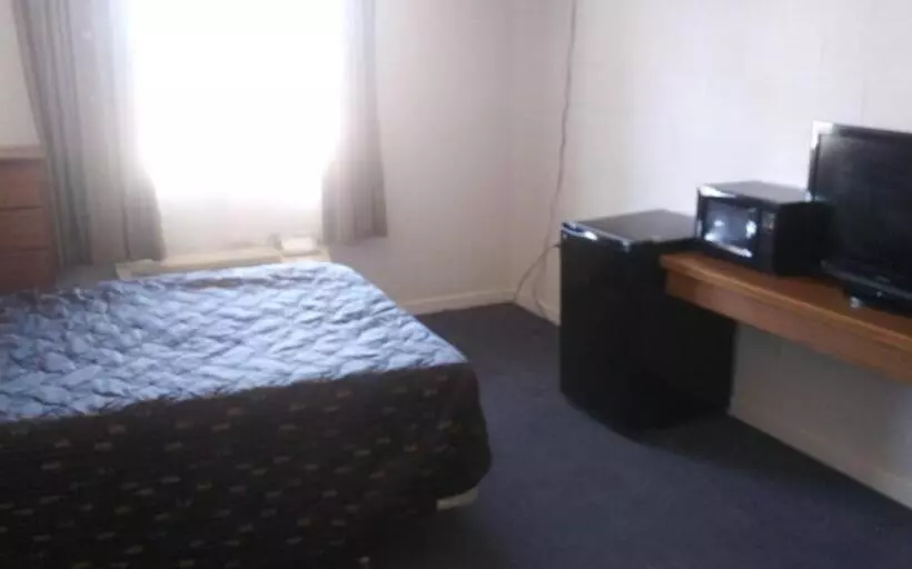 Отель Guest Lodge