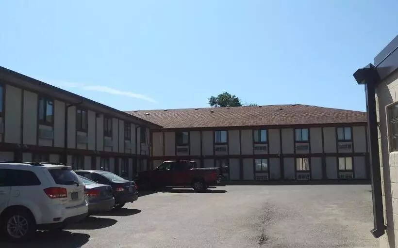 Отель Guest Lodge