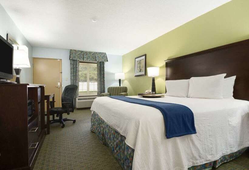 Отель Baymont By Wyndham Fort Walton Beach Mary Esther