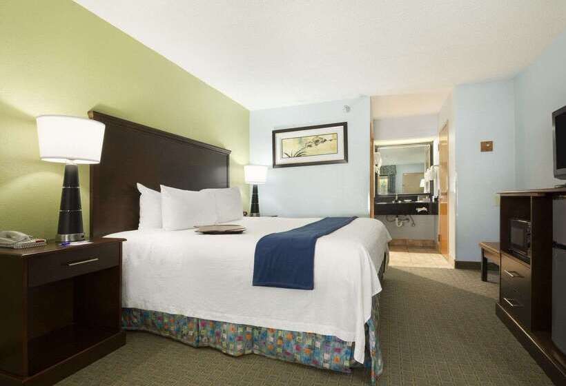 Отель Baymont By Wyndham Fort Walton Beach Mary Esther