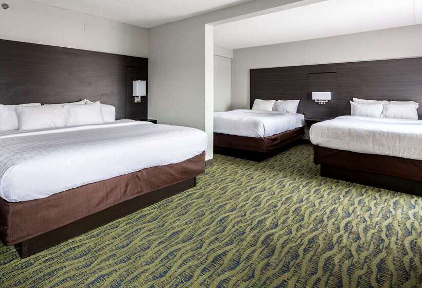 هتل Clarion Inn Near Lookout Mountain