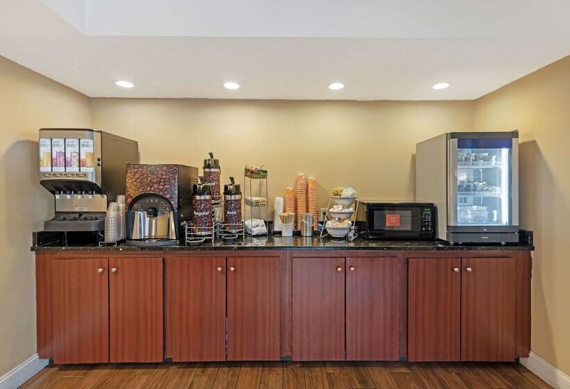 فندق Comfort Inn