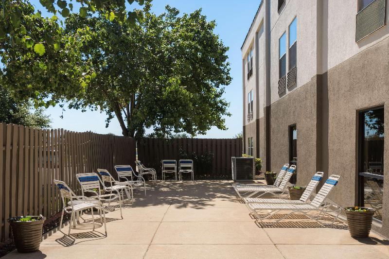 هتل Comfort Inn & Suites Temple   Medical Center