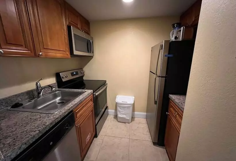 فندق Gulfstream Manor