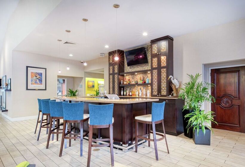 هتل Hampton Inn & Suites Wilmington/wrightsville Beach