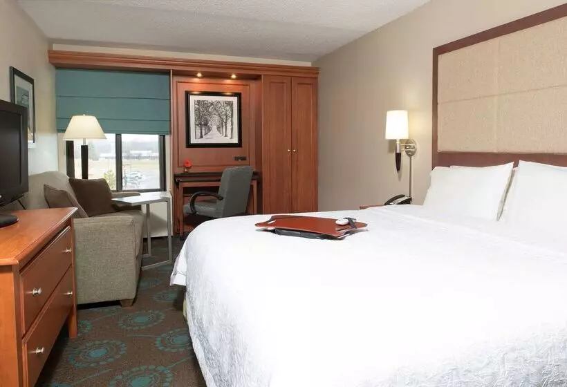 בית מלון כפרי Larkspur Landing Ann Arbor