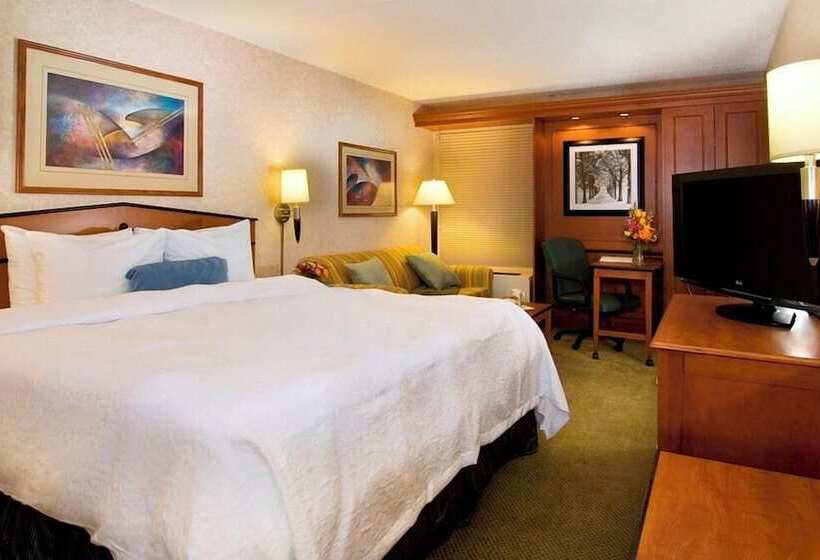 هتل Larkspur Landing Ann Arbor