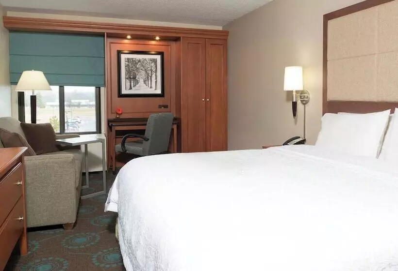 בית מלון כפרי Larkspur Landing Ann Arbor