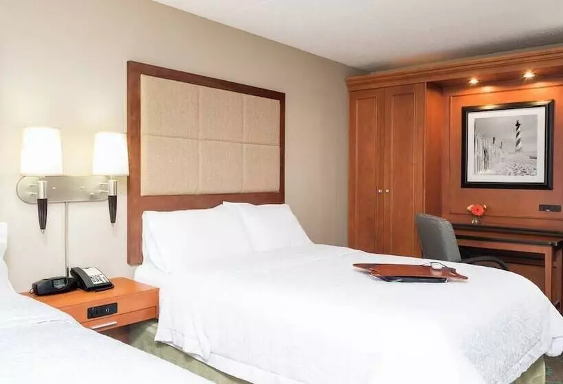 בית מלון כפרי Larkspur Landing Ann Arbor