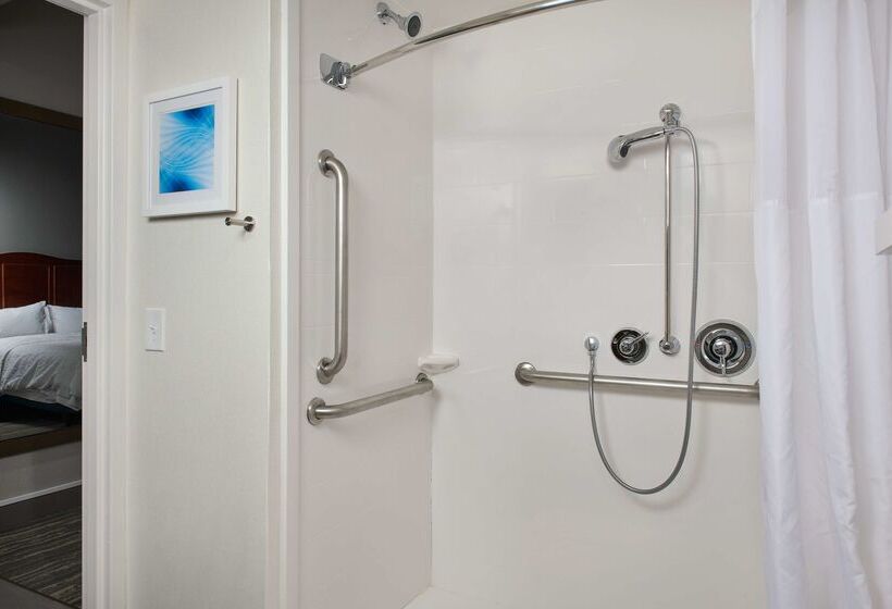 هتل Hampton Inn Atlanta Nw Cumberland