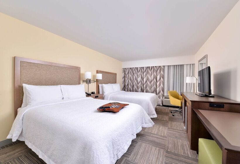 호텔 Hampton Inn Cartersville