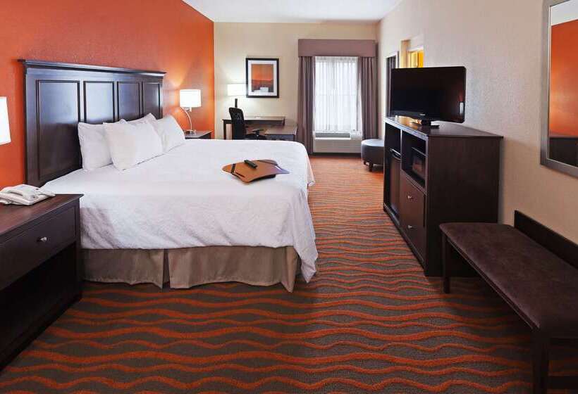 בית מלון כפרי Hampton Inn By Hilton Clarksville