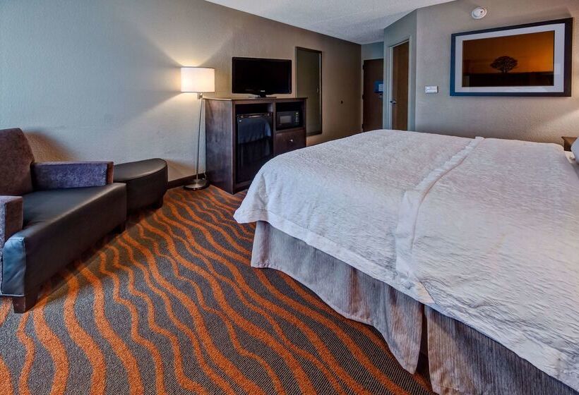 בית מלון כפרי Hampton Inn By Hilton Clarksville