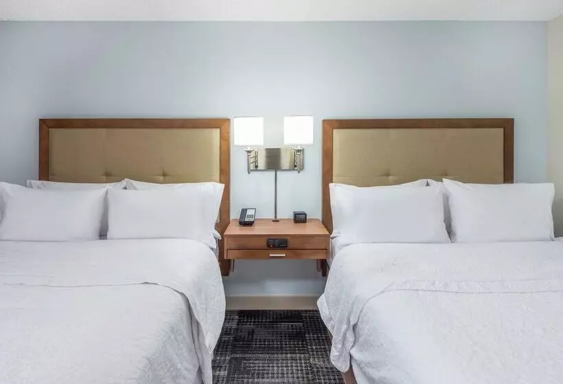 Отель Hampton Inn Columbia