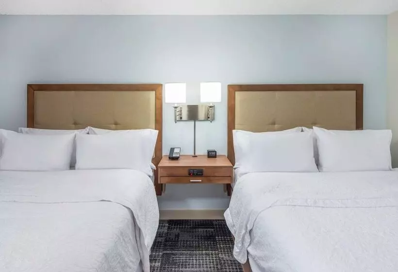Отель Hampton Inn Columbia