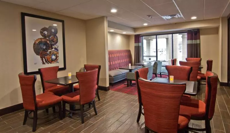 فندق Hampton Inn Columbus South