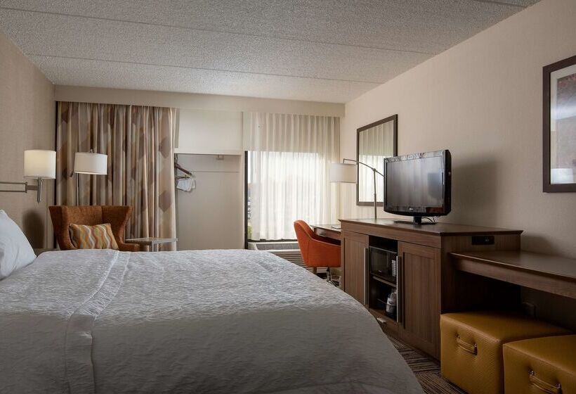 בית מלון כפרי Hampton Inn Commerce