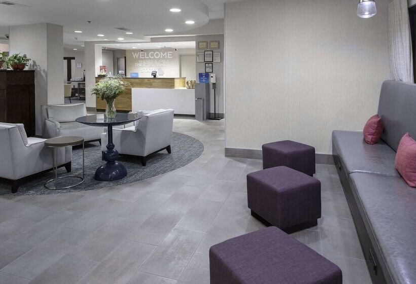 فندق Hampton Inn Conyers