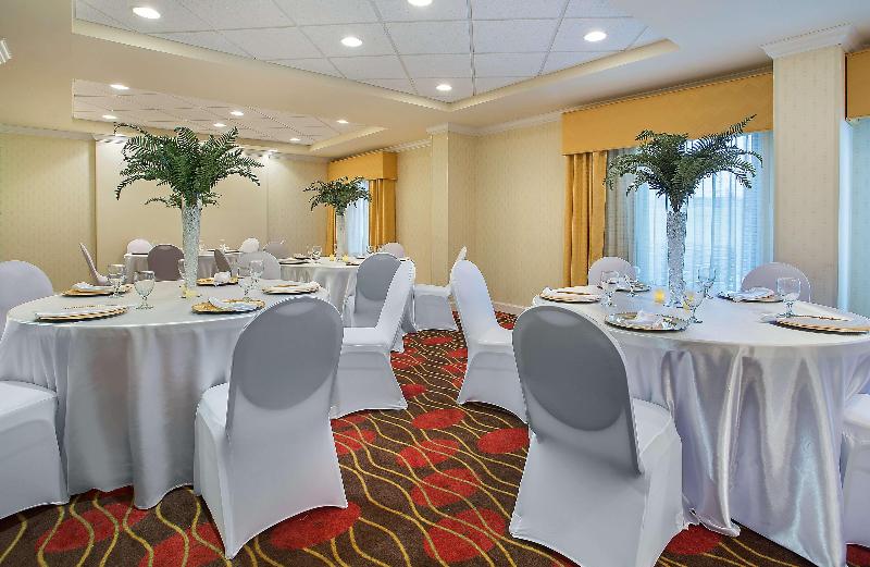 ホテル Hampton Inn Conyers