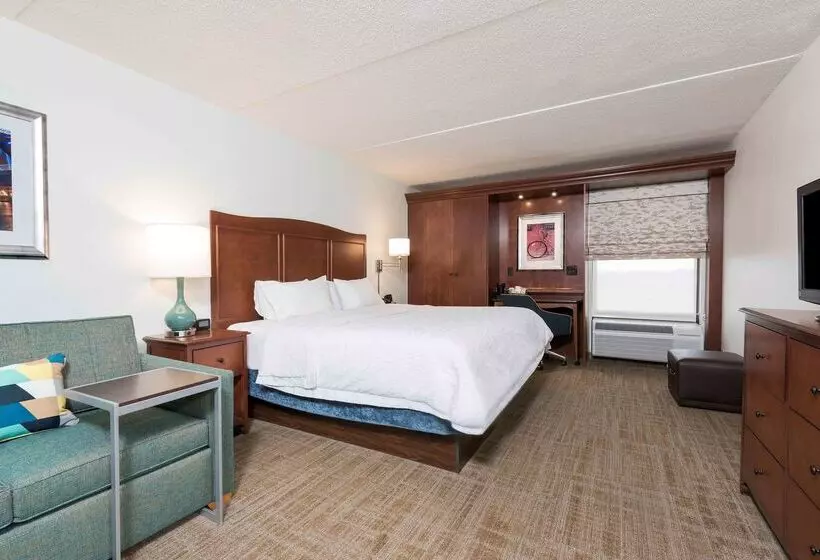 호텔 Hampton Inn Grand Rapids North
