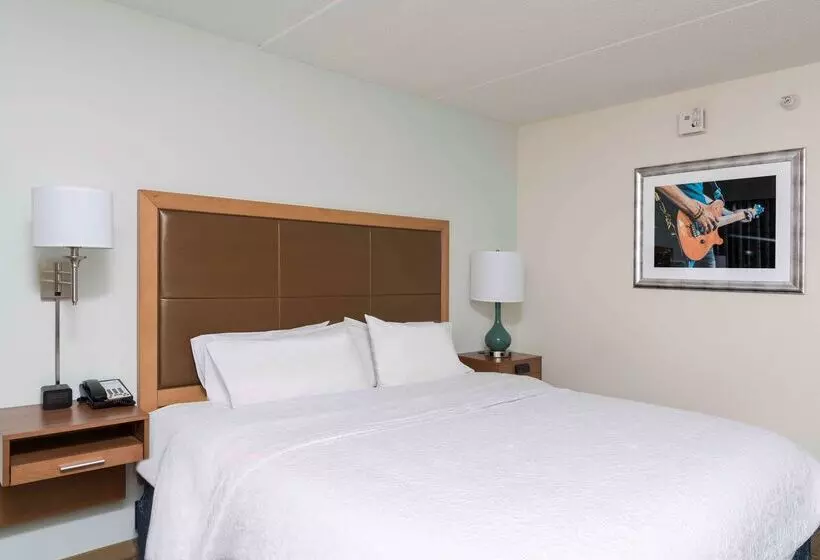 호텔 Hampton Inn Grand Rapids North