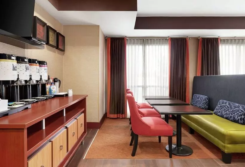 Otel Hampton Inn Houston/stafford