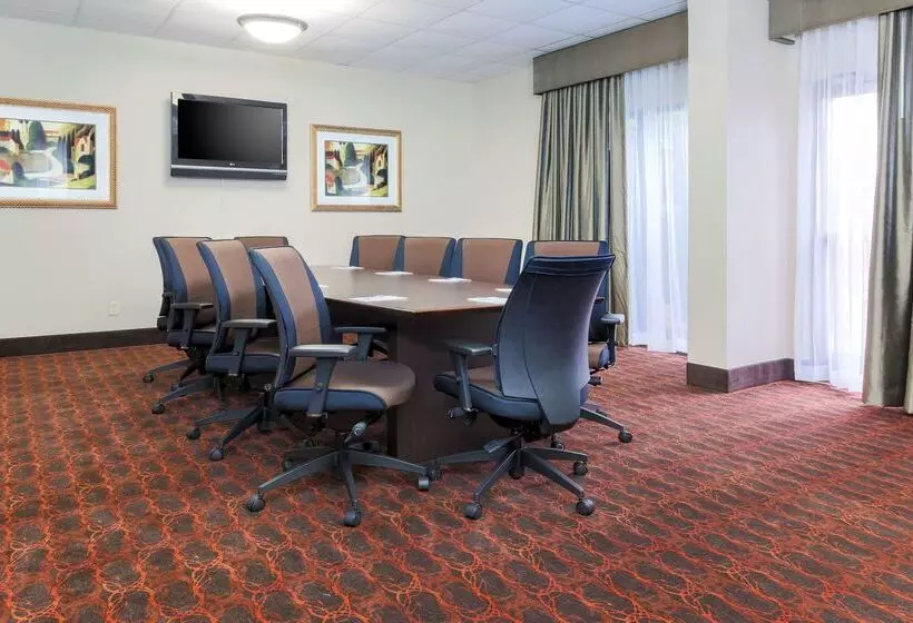 ホテル Hampton Inn Laredo