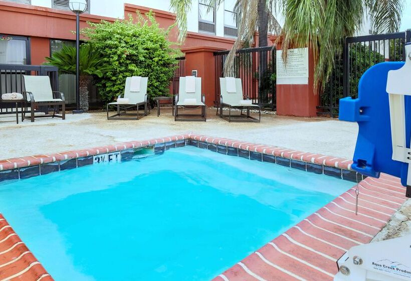 Hotel Hampton Inn Laredo