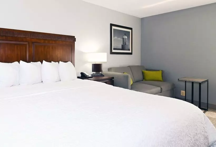 Отель Hampton Inn By Hilton Lexington Park