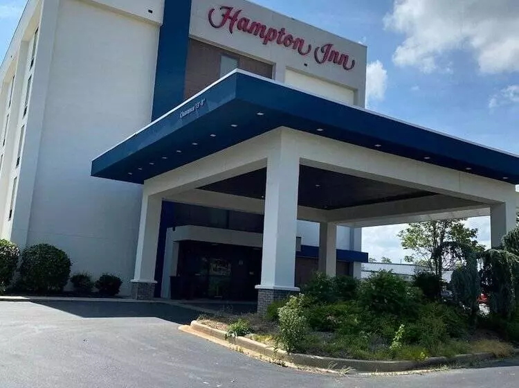 Отель Hampton Inn By Hilton Lexington Park