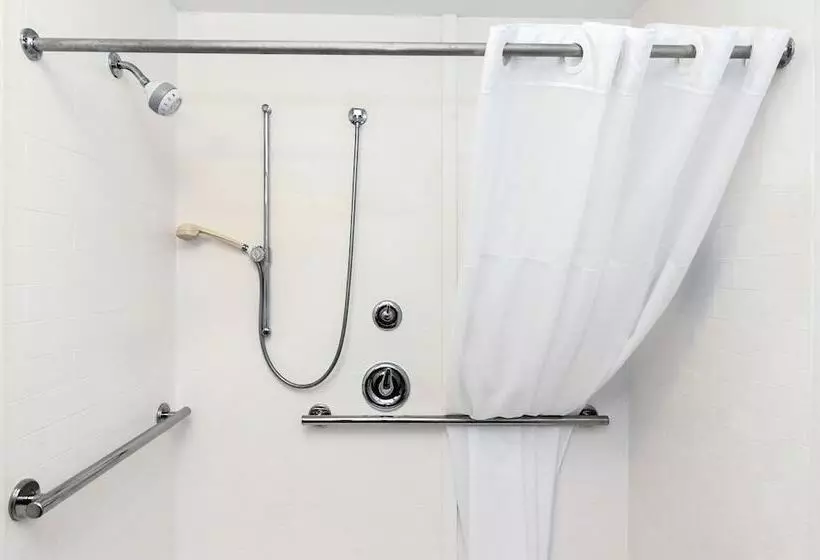 Отель Hampton Inn By Hilton Lexington Park