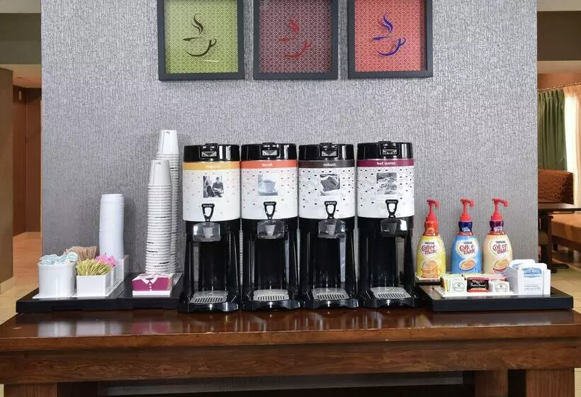 호텔 Hampton Inn Madison