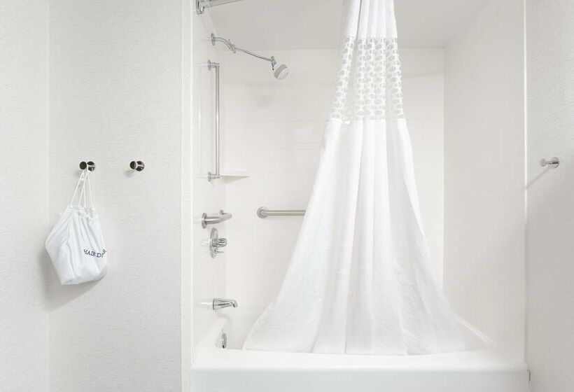 Отель Hampton Inn Oak Ridge Knoxville