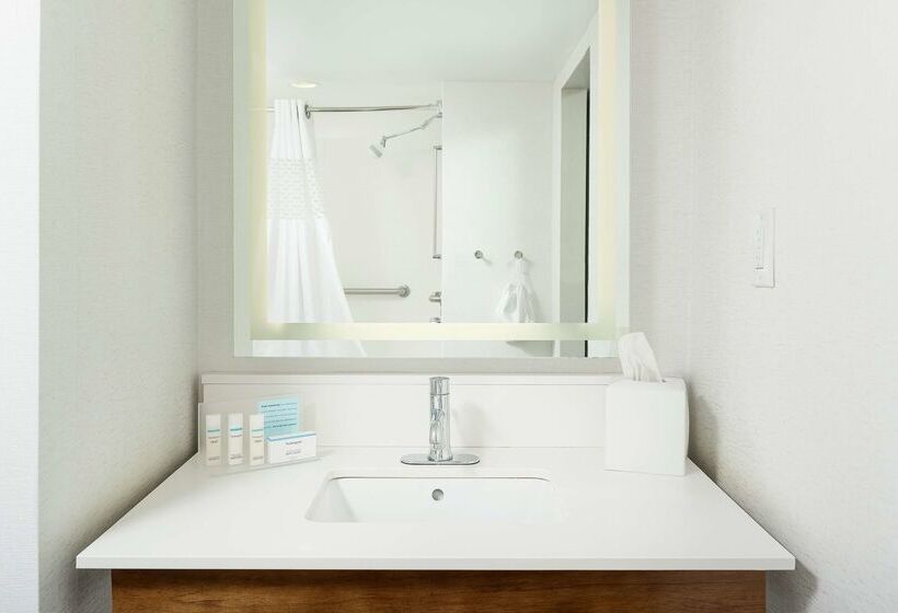 Отель Hampton Inn Oak Ridge Knoxville