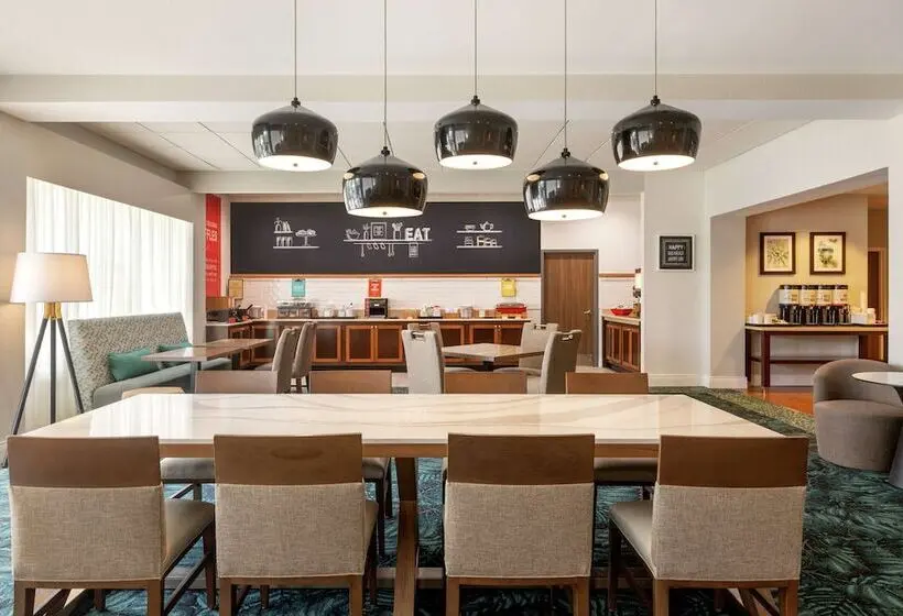 ホテル Hampton Inn Pembroke Pines