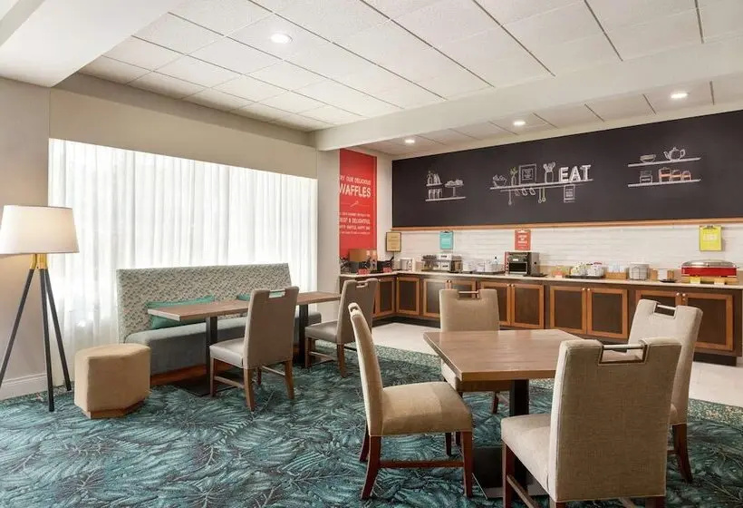 ホテル Hampton Inn Pembroke Pines