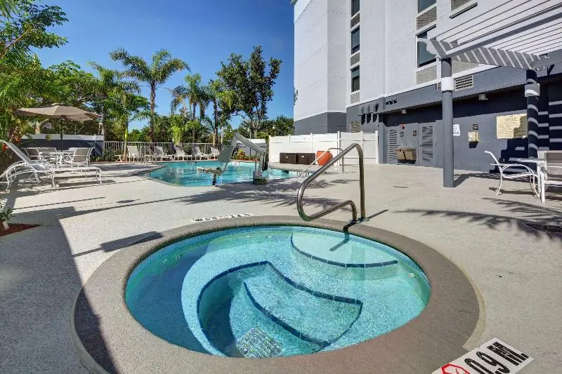 ホテル Hampton Inn Pembroke Pines
