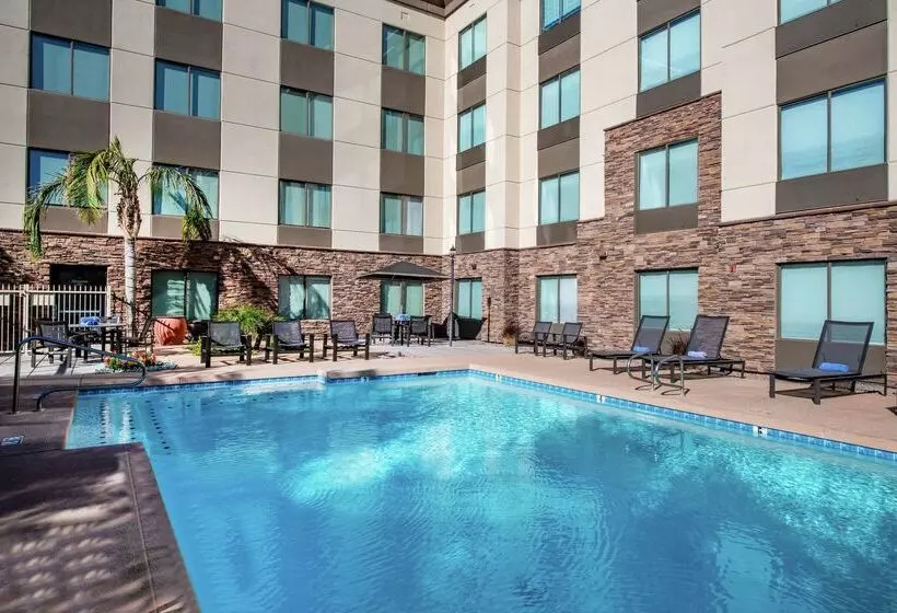 酒店 Hampton Inn Phoenix Airport North