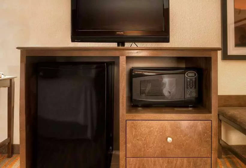 호텔 Hampton Inn Russellville