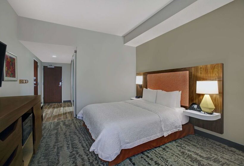 فندق Hampton Inn Salisbury
