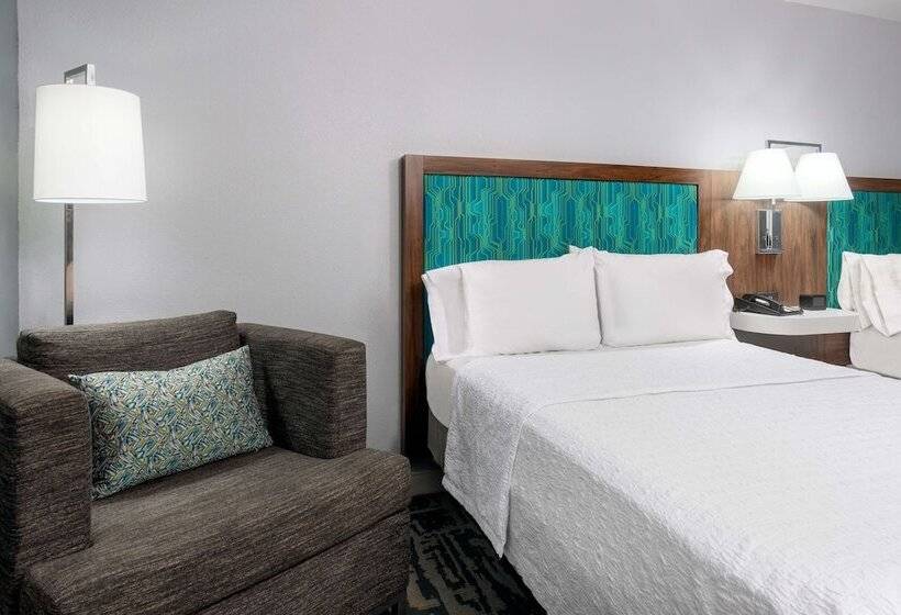 ホテル Hampton Inn Salisbury