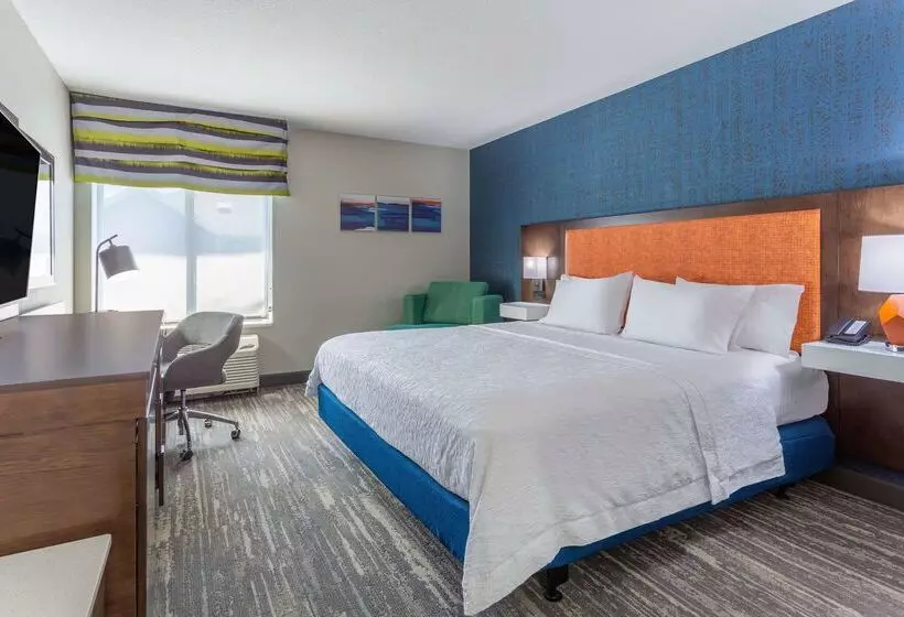 هتل Hampton Inn Sioux Falls
