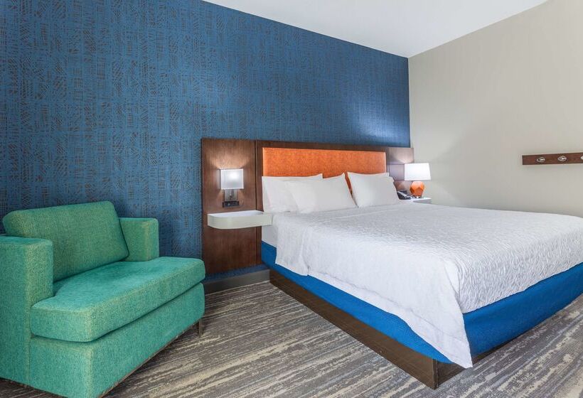 בית מלון כפרי Hampton Inn Sioux Falls