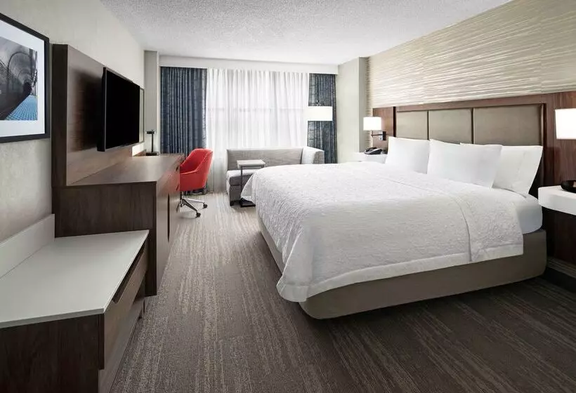 هتل Hampton Inn & Suites Chicagodowntown