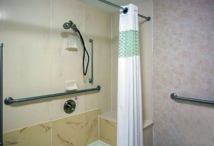 בית מלון כפרי Hampton Inn West Springfield